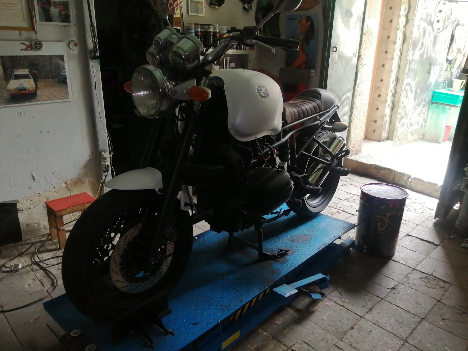 BMW R850R Classic