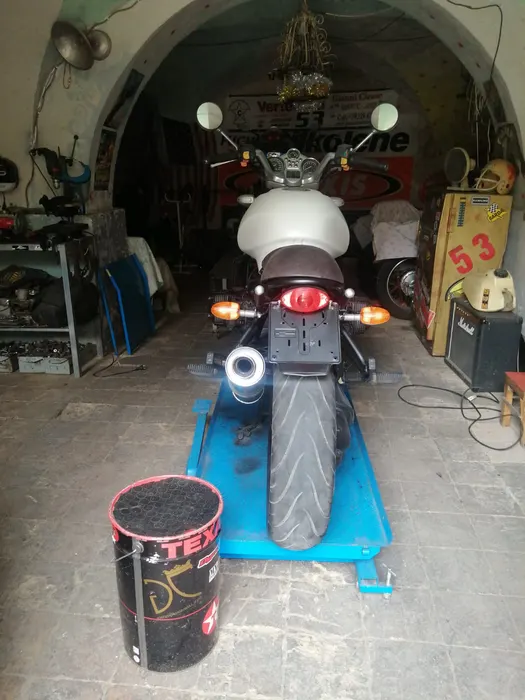 BMW R850R Classic