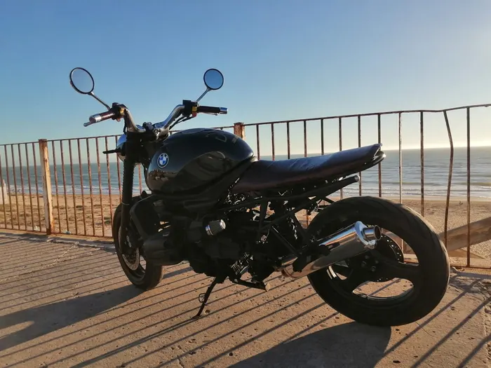 BMW R850R Evolution