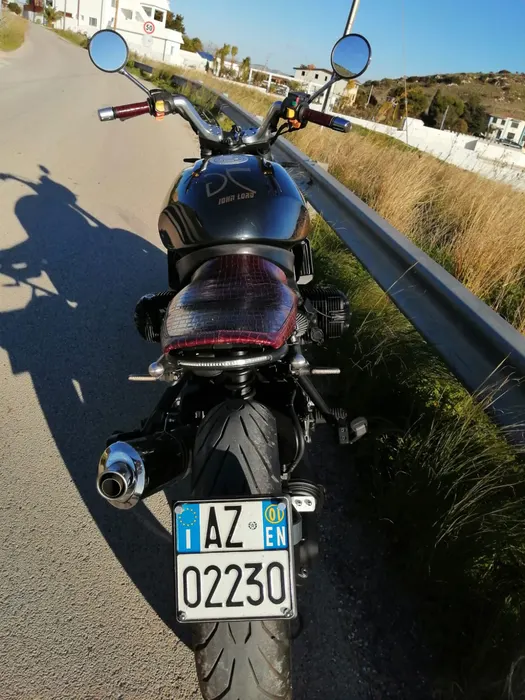 BMW R850R Evolution